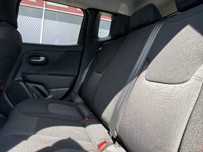 2023 Jeep Renegade Trailhawk