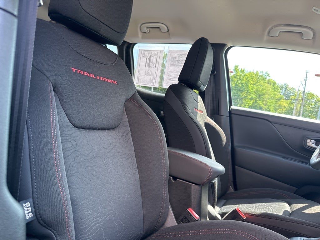 2023 Jeep Renegade Trailhawk