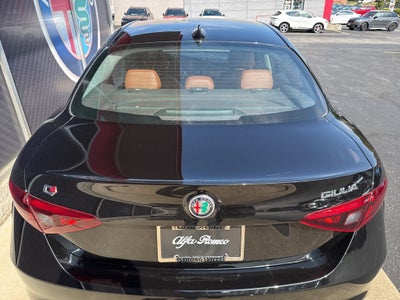 2018 Alfa Romeo Giulia Base