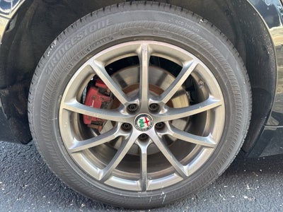 2018 Alfa Romeo Giulia Base