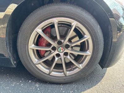 2018 Alfa Romeo Giulia Base