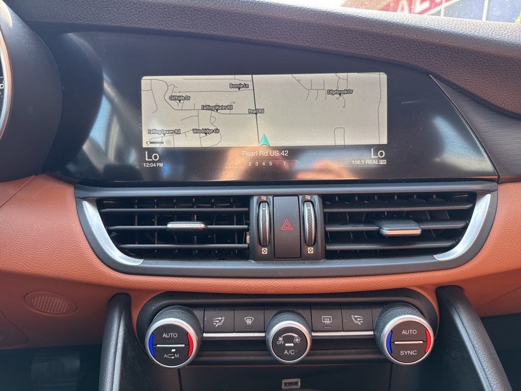 2018 Alfa Romeo Giulia Base