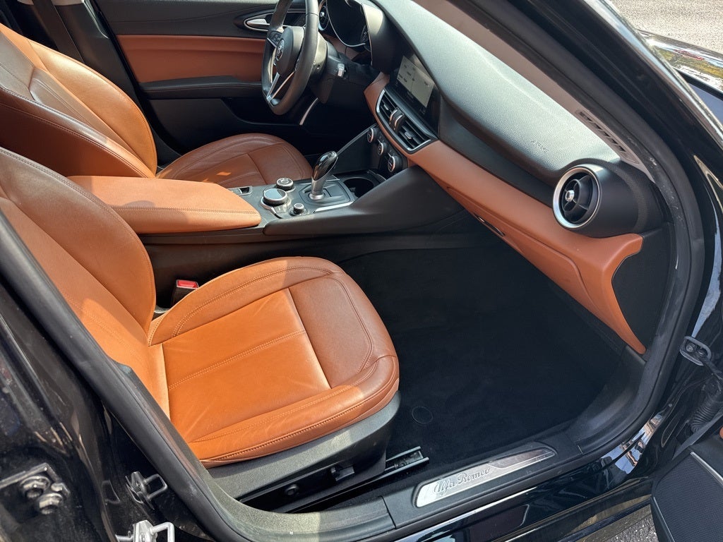 2018 Alfa Romeo Giulia Base