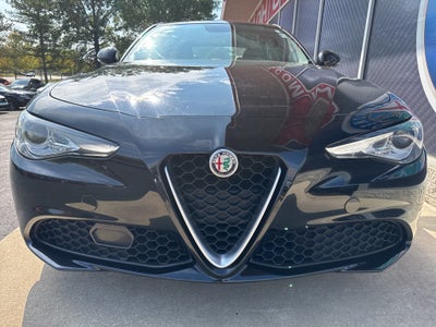 2018 Alfa Romeo Giulia Base