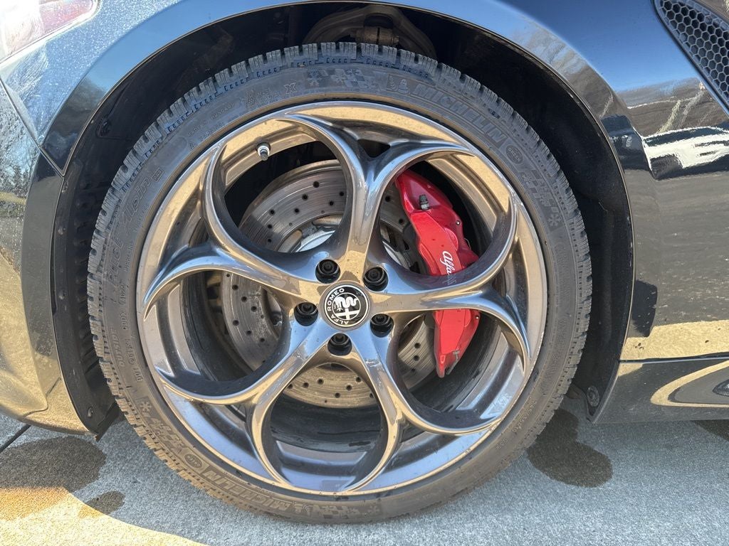 2024 Alfa Romeo Giulia Quadrifoglio