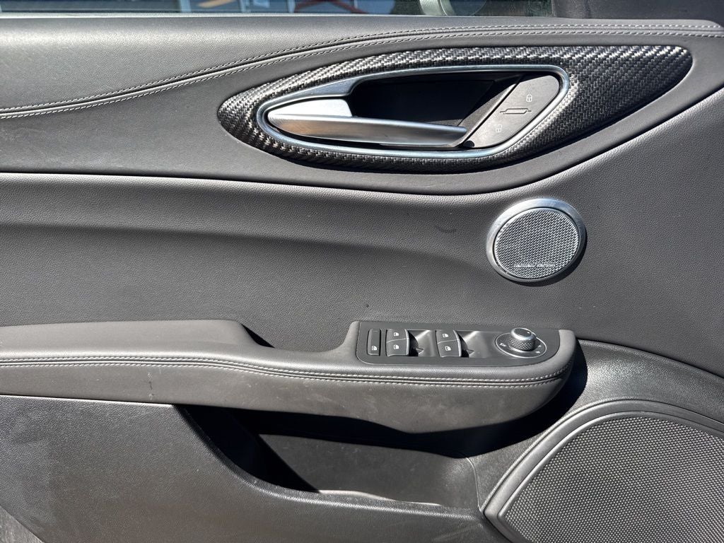 2024 Alfa Romeo Giulia Quadrifoglio