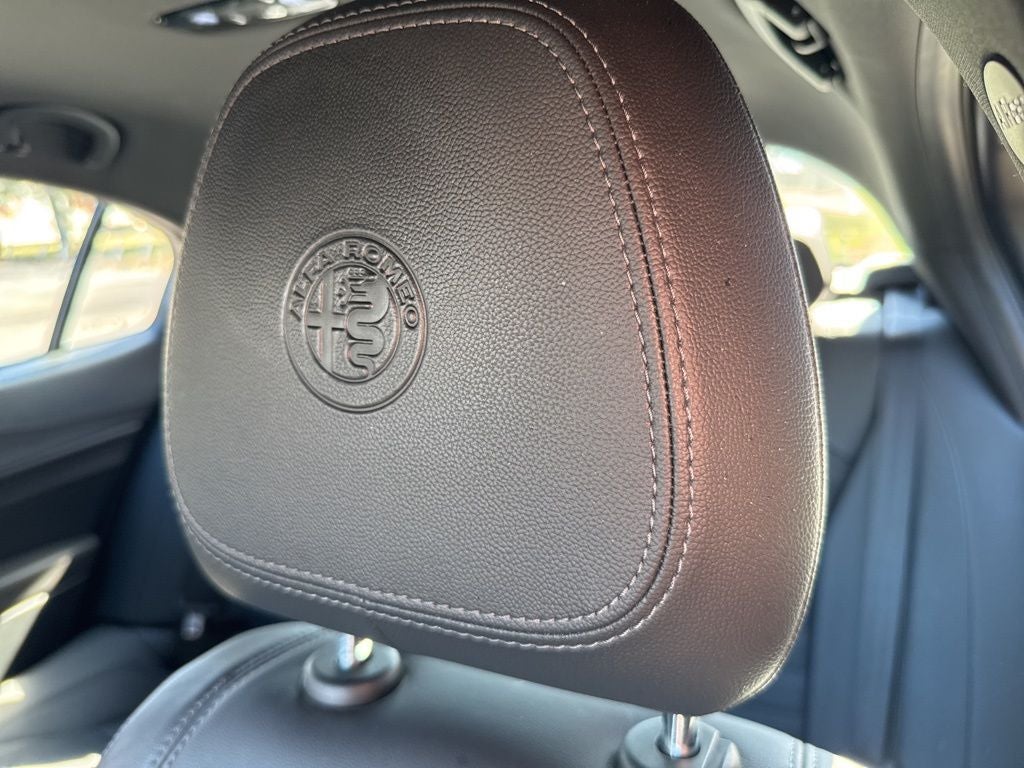 2024 Alfa Romeo Giulia Quadrifoglio