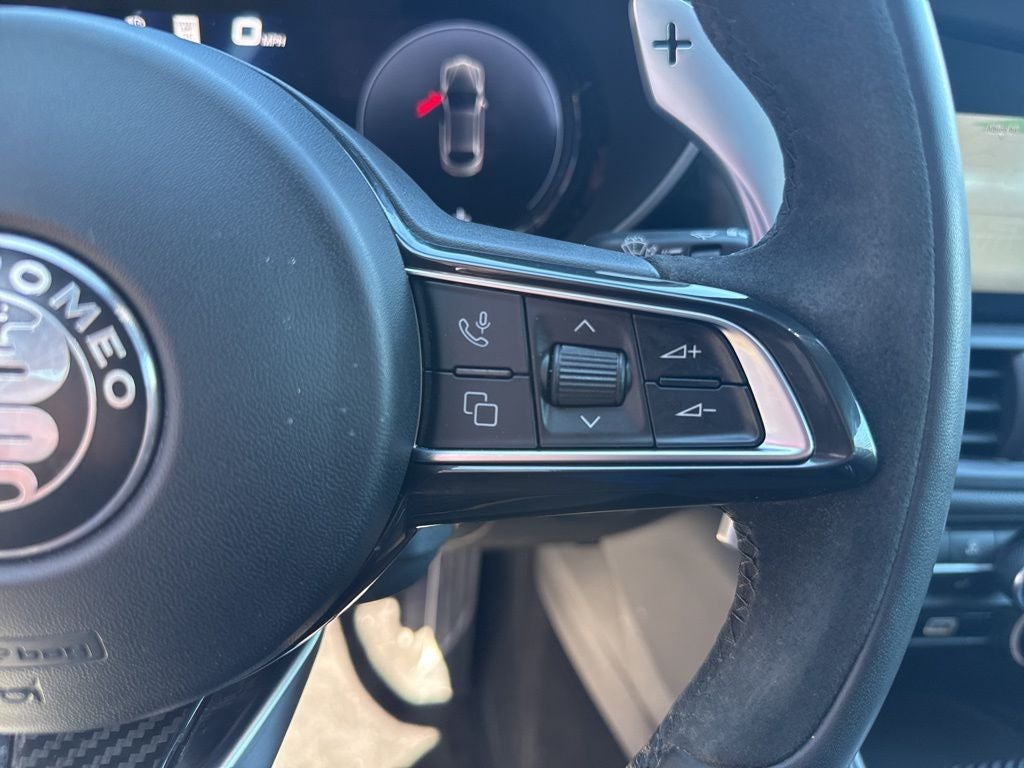 2024 Alfa Romeo Giulia Quadrifoglio