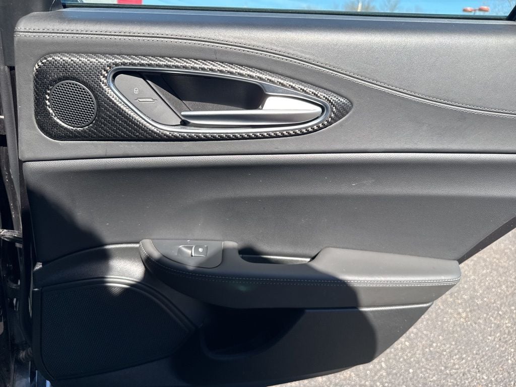 2024 Alfa Romeo Giulia Quadrifoglio