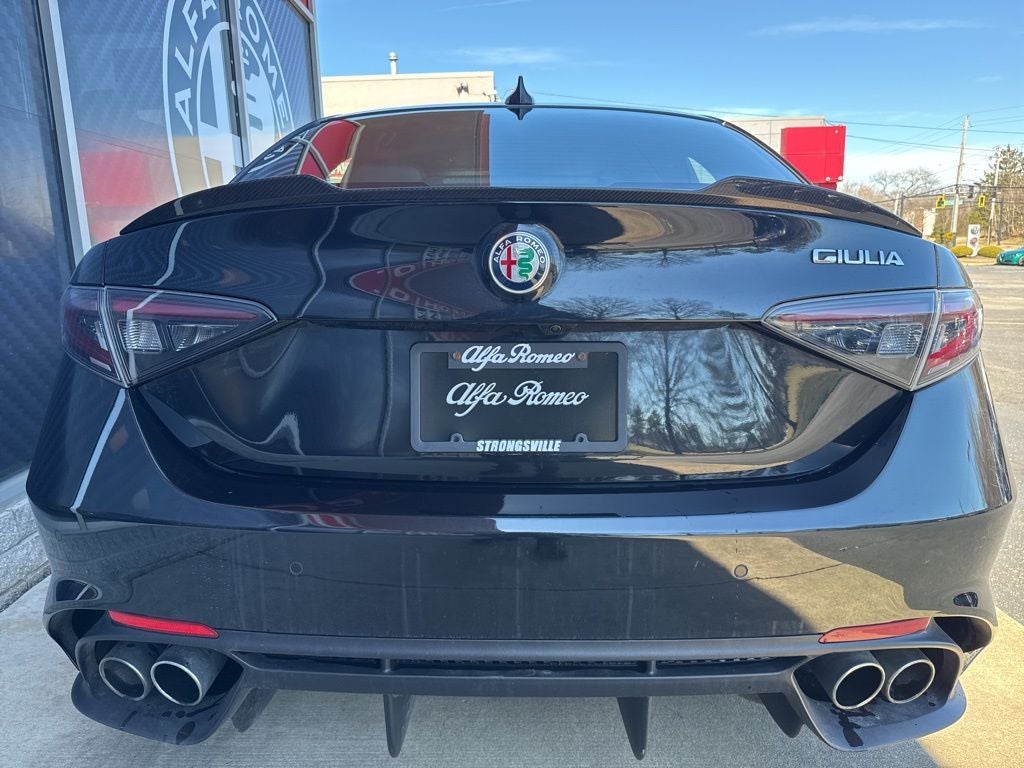 2024 Alfa Romeo Giulia Quadrifoglio
