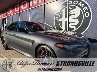 2022 Alfa Romeo Giulia Quadrifoglio