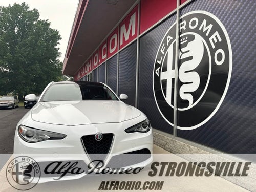 2019 Alfa Romeo Giulia Sport