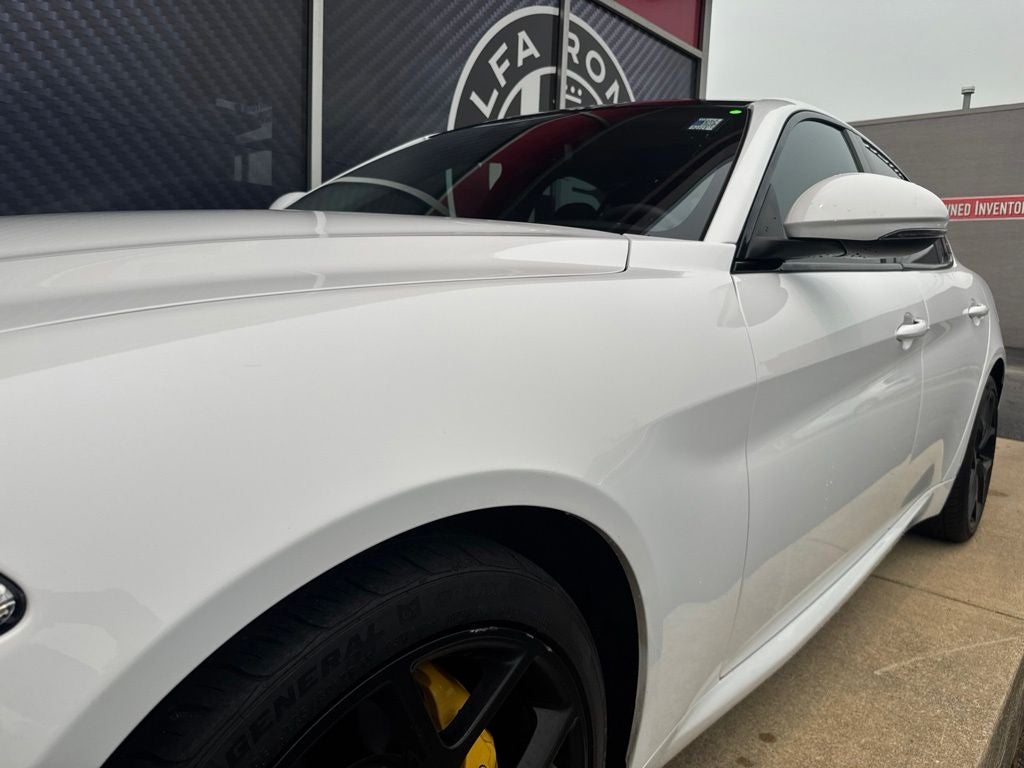 2019 Alfa Romeo Giulia Sport