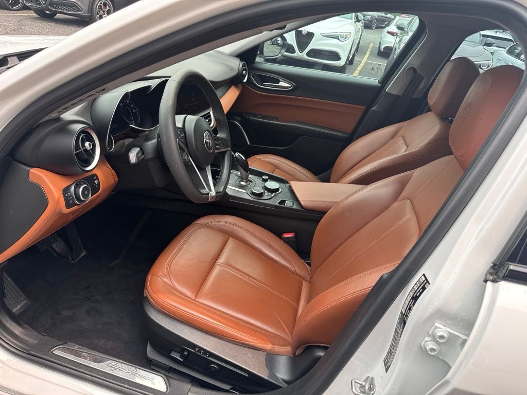 2019 Alfa Romeo Giulia Sport