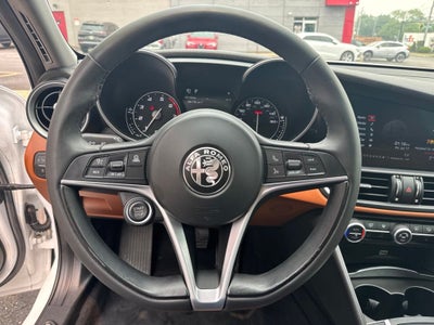 2019 Alfa Romeo Giulia Sport