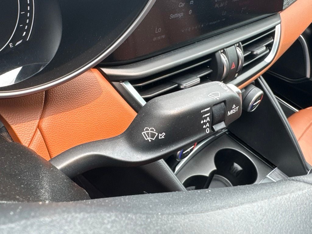 2019 Alfa Romeo Giulia Sport