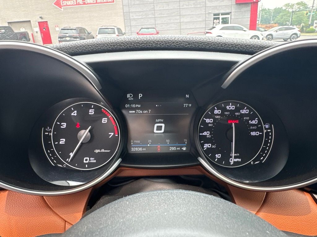 2019 Alfa Romeo Giulia Sport