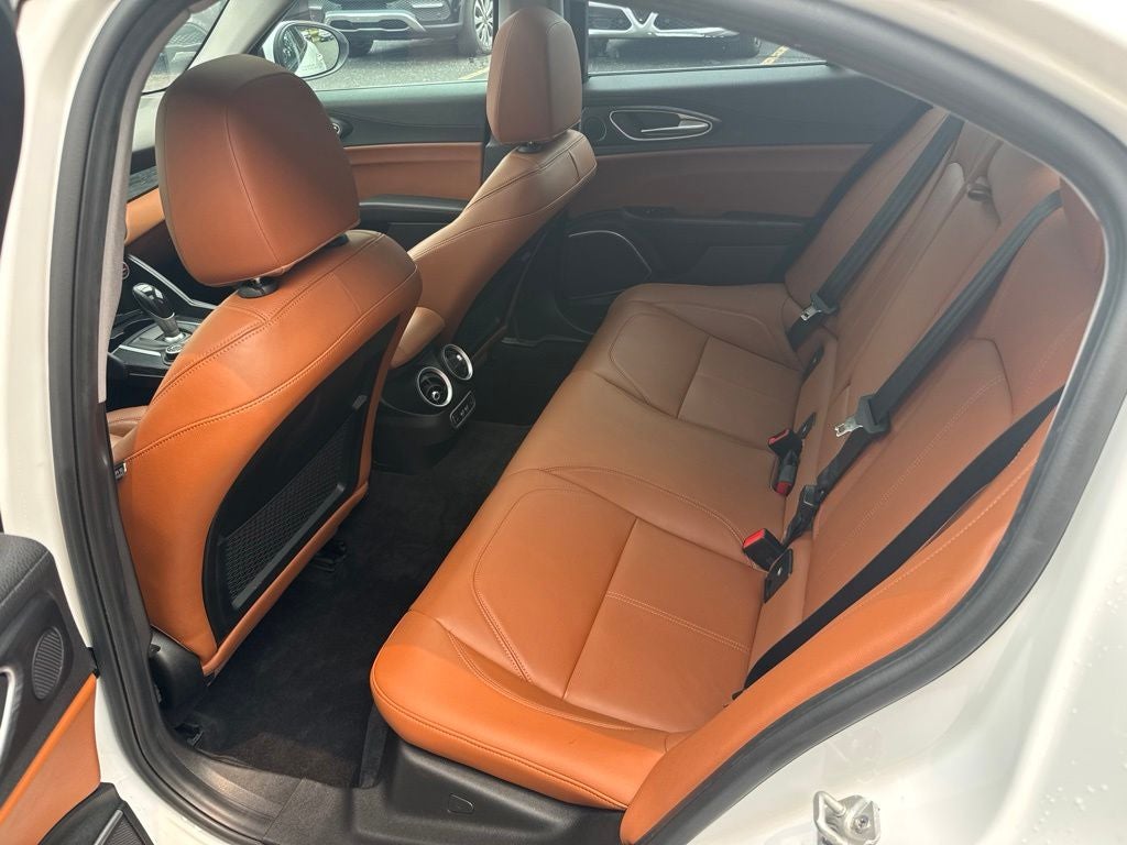 2019 Alfa Romeo Giulia Sport