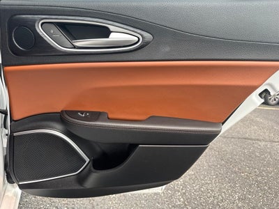 2019 Alfa Romeo Giulia Sport