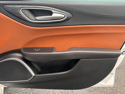 2019 Alfa Romeo Giulia Sport