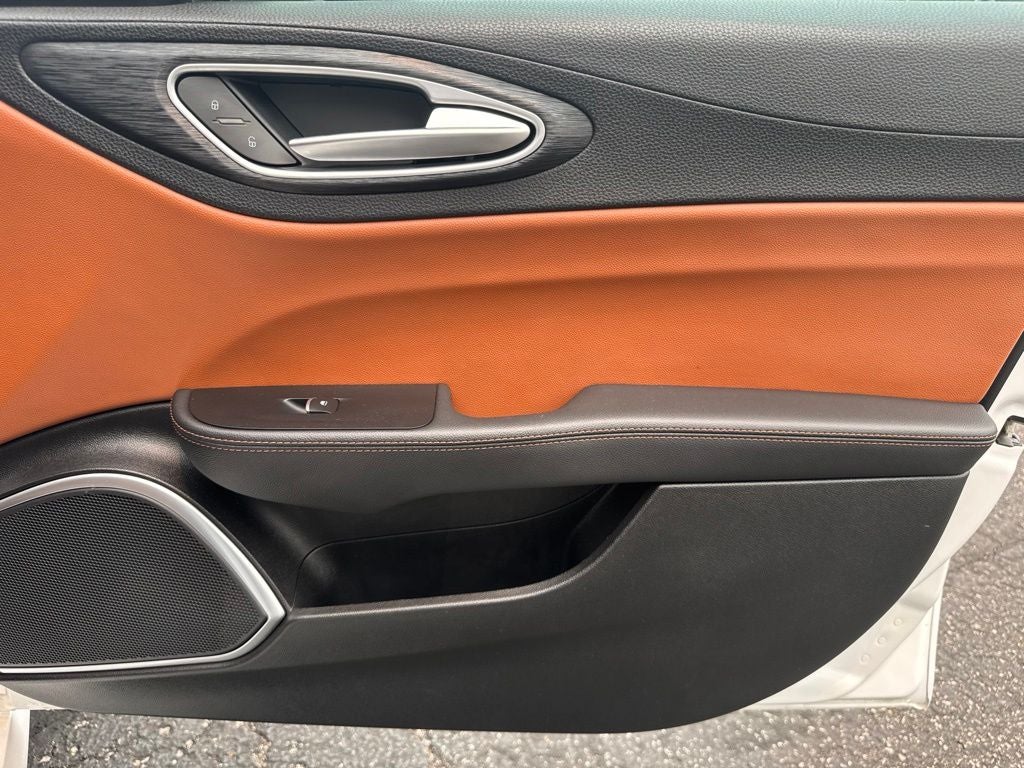 2019 Alfa Romeo Giulia Sport
