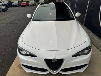 2019 Alfa Romeo Giulia Sport