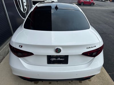 2022 Alfa Romeo Giulia Veloce