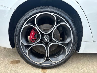 2022 Alfa Romeo Giulia Veloce