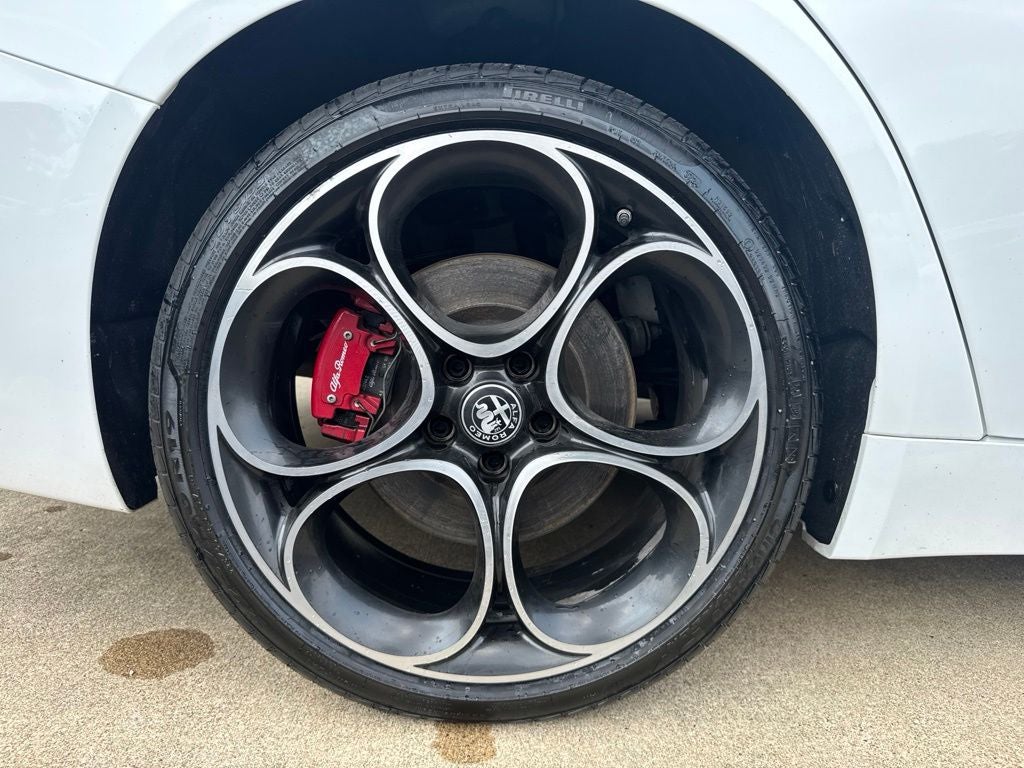 2022 Alfa Romeo Giulia Veloce