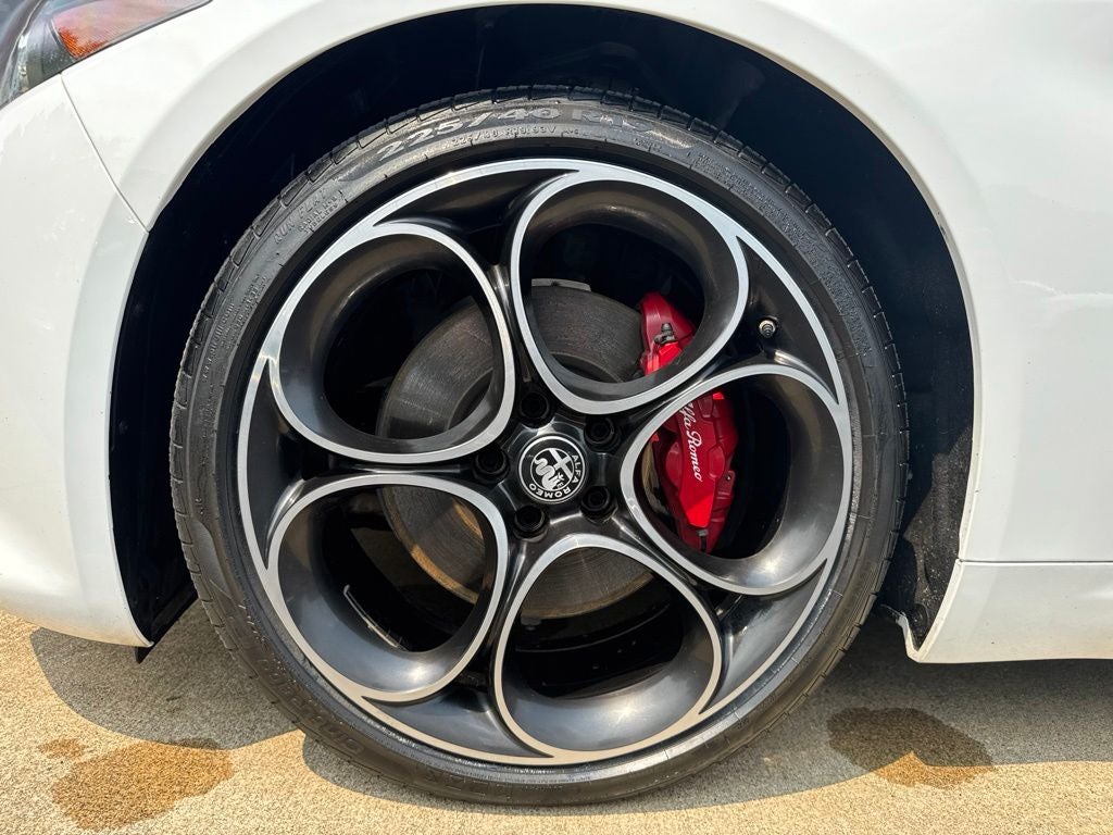 2022 Alfa Romeo Giulia Veloce