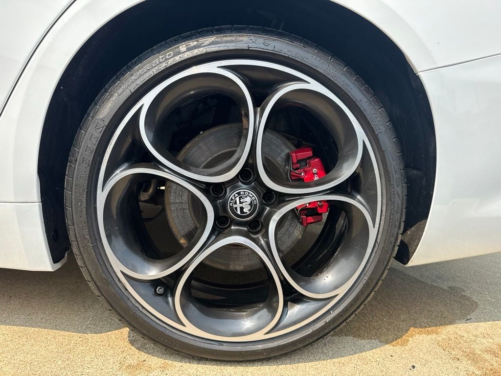 2022 Alfa Romeo Giulia Veloce