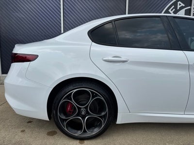 2022 Alfa Romeo Giulia Veloce