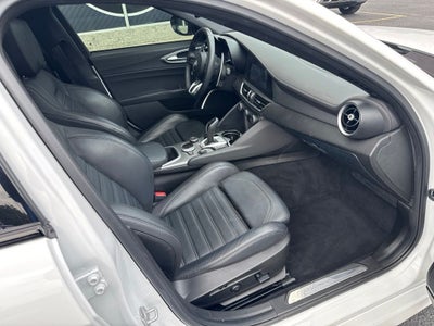 2022 Alfa Romeo Giulia Veloce