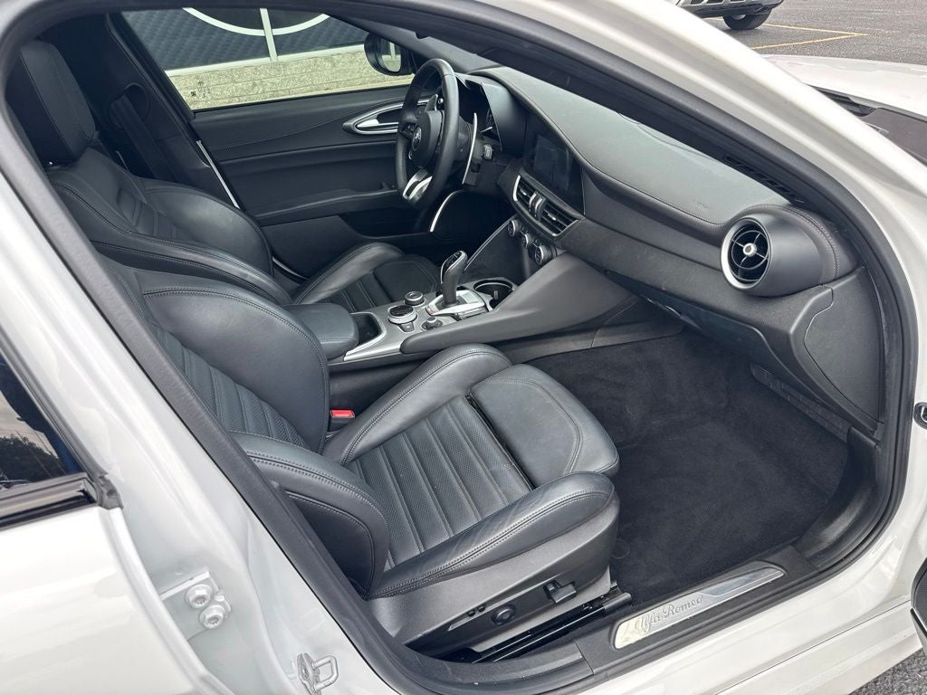 2022 Alfa Romeo Giulia Veloce