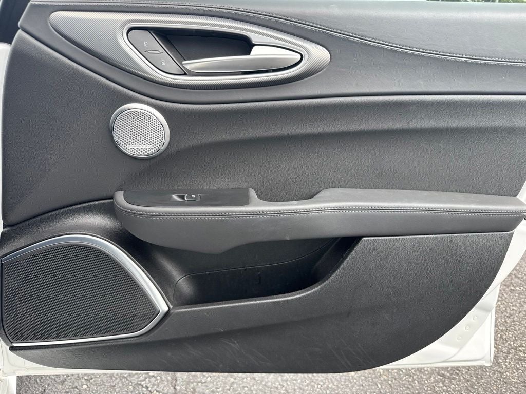 2022 Alfa Romeo Giulia Veloce