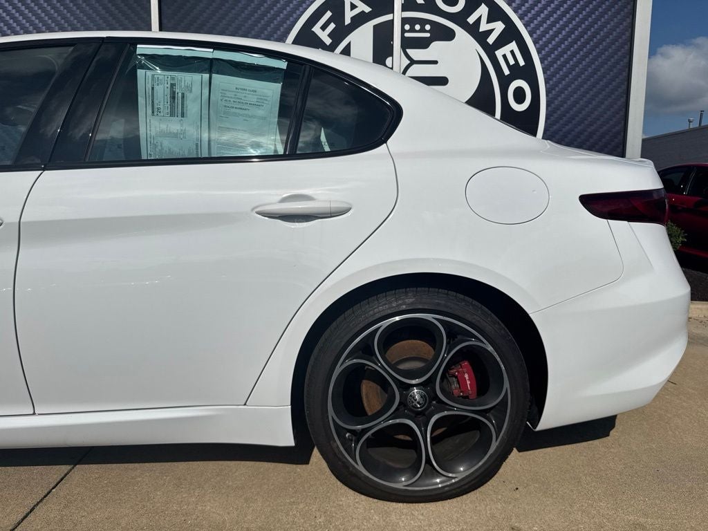 2023 Alfa Romeo Giulia Veloce