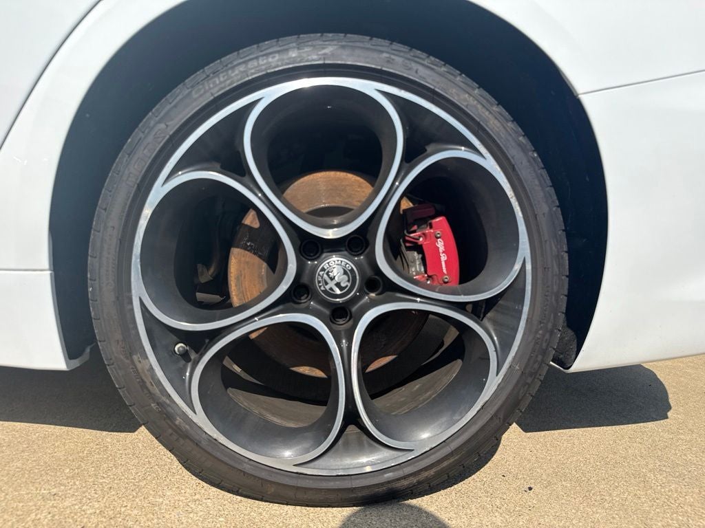 2023 Alfa Romeo Giulia Veloce