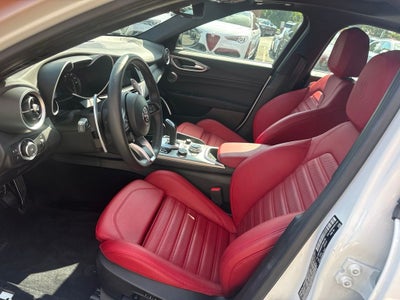 2023 Alfa Romeo Giulia Veloce