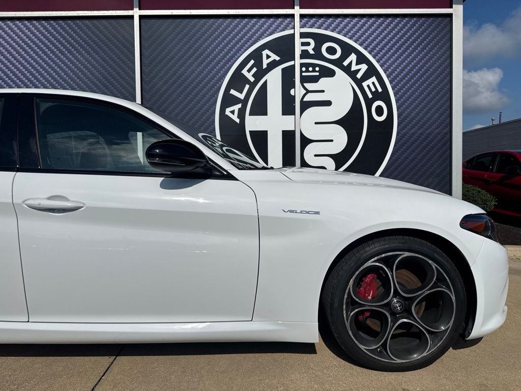 2023 Alfa Romeo Giulia Veloce