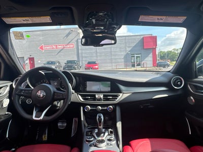 2023 Alfa Romeo Giulia Veloce