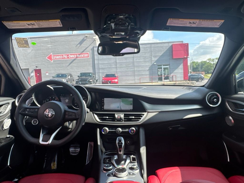 2023 Alfa Romeo Giulia Veloce