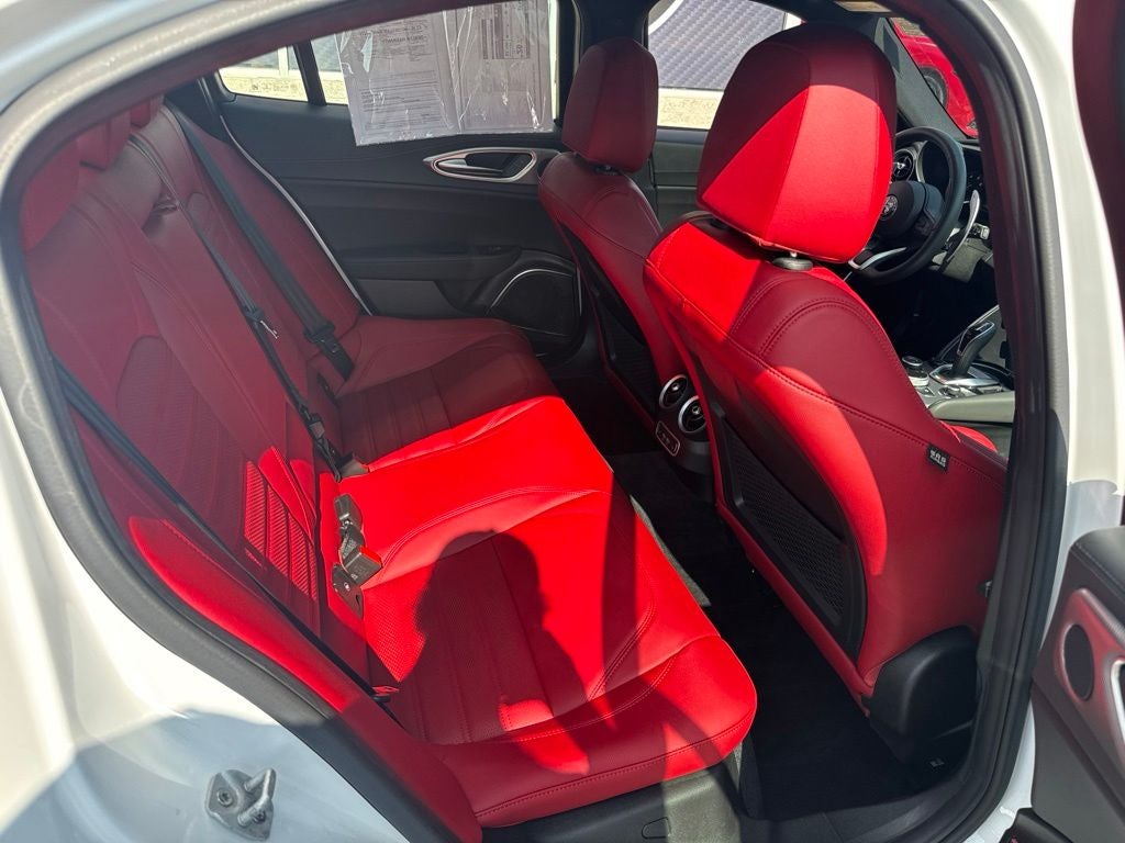 2023 Alfa Romeo Giulia Veloce