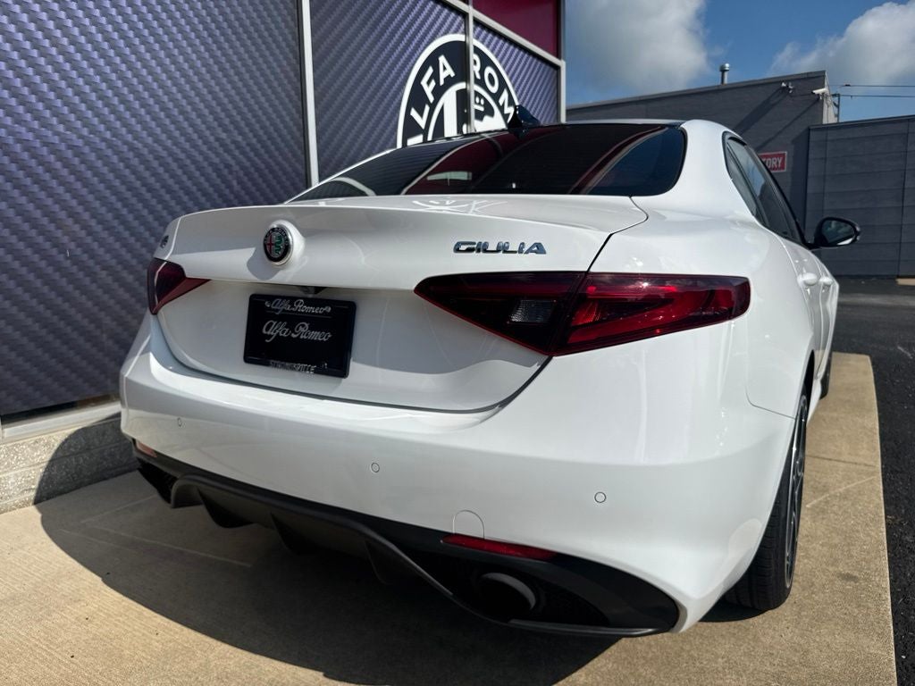 2023 Alfa Romeo Giulia Veloce