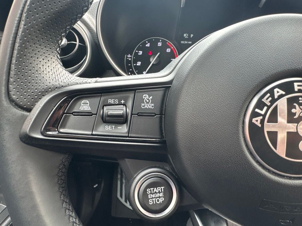 2022 Alfa Romeo Giulia Ti
