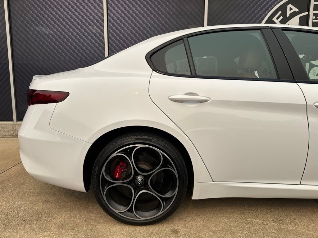 2022 Alfa Romeo Giulia Ti