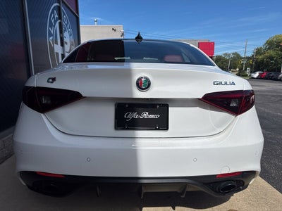 2022 Alfa Romeo Giulia Veloce