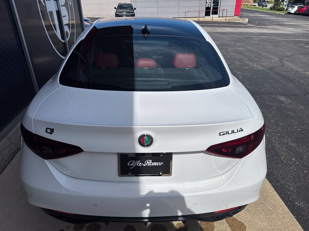 2022 Alfa Romeo Giulia Veloce