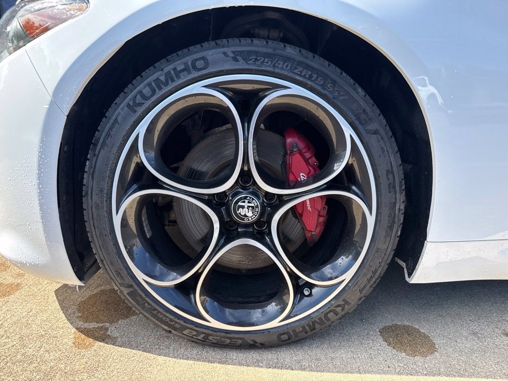 2022 Alfa Romeo Giulia Veloce