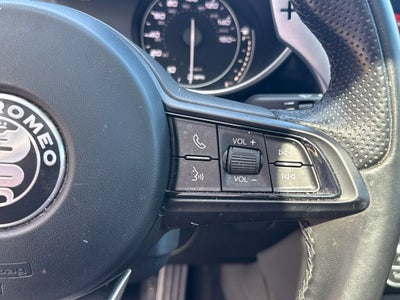 2022 Alfa Romeo Giulia Veloce