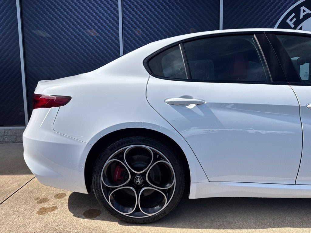 2022 Alfa Romeo Giulia Veloce